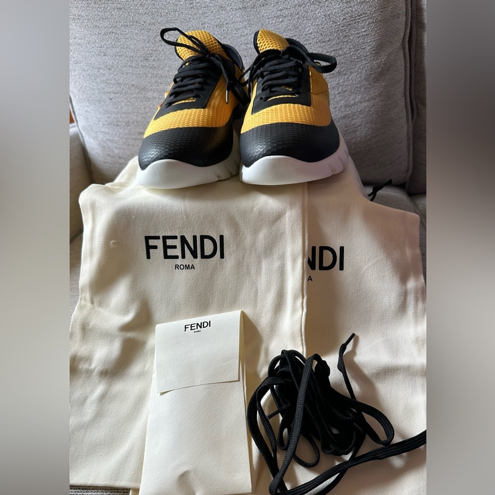 Fendi TECH MESH RUNNING Sneakers - Yellow